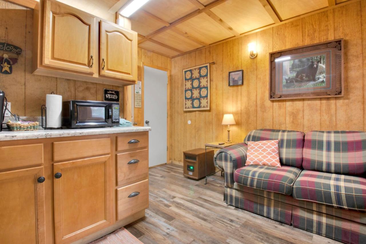 Arrow Creek Camp And Cabins Gatlinburg Esterno foto