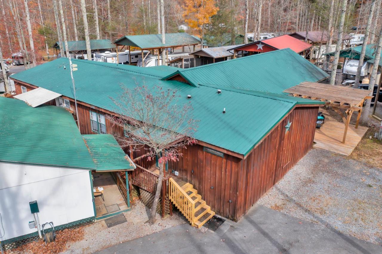 Arrow Creek Camp And Cabins Gatlinburg Esterno foto