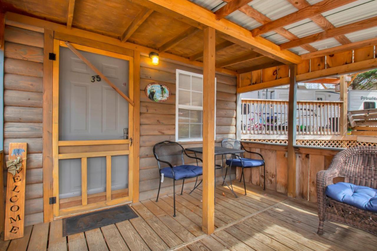 Arrow Creek Camp And Cabins Gatlinburg Esterno foto